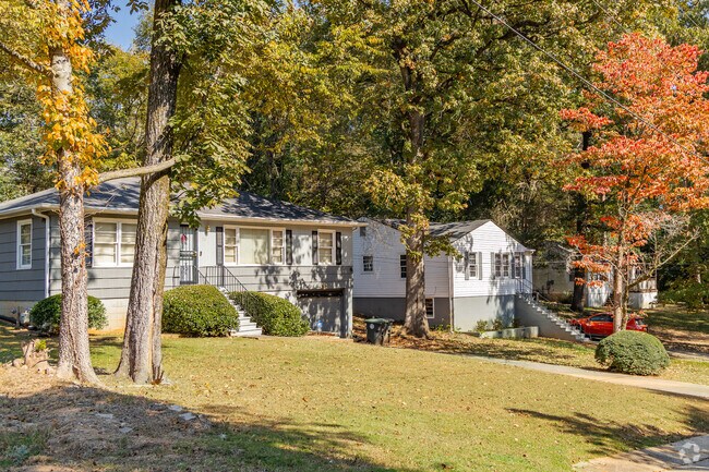 Homes in Zion City can be surrounded by large shade trees.