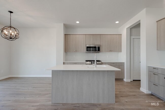 4202 Woodmurra St, Meridian, ID 83642 - photo 3