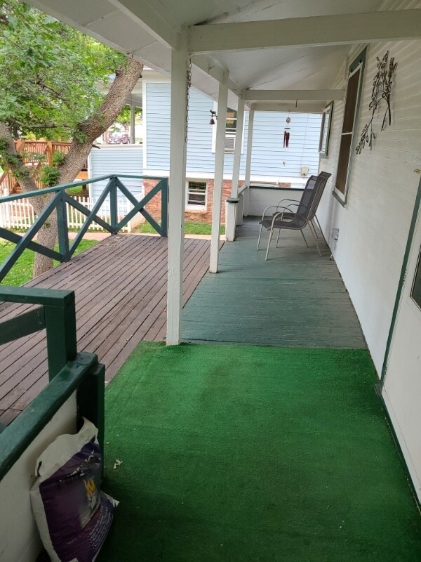 516 Cañon Ave, Manitou Springs, CO 80829 - photo 2