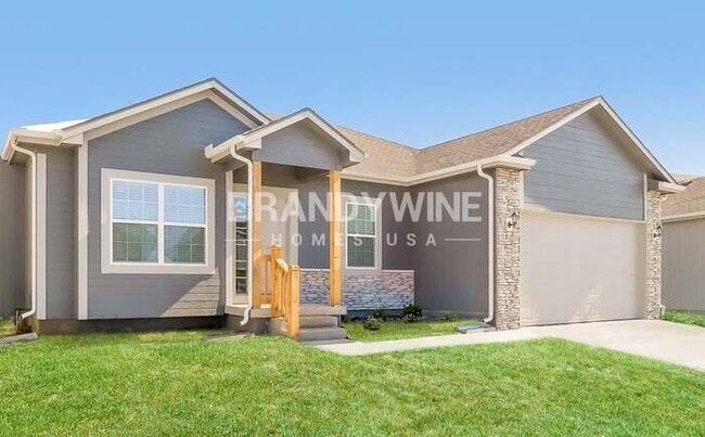 713 Poplar Cir, Belton, MO 64012 - photo 2