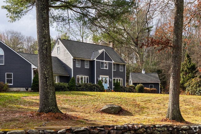 Colonial Revival homes are common around North Cumberland.