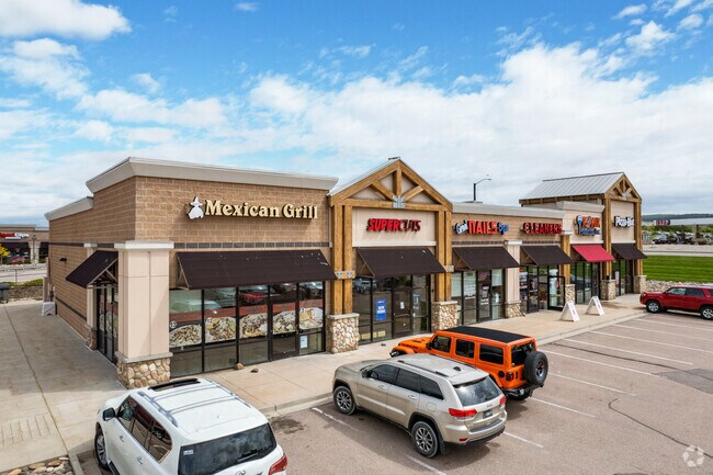 Choose from a variety of restaurants in Gleneagle, Colorado.