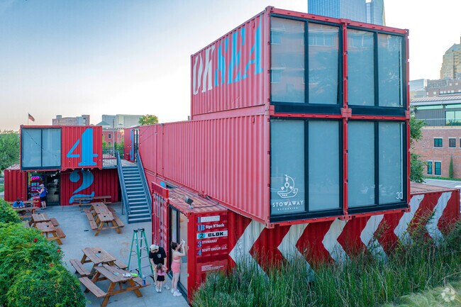 Try Deep Deuce’s unique dining spots.