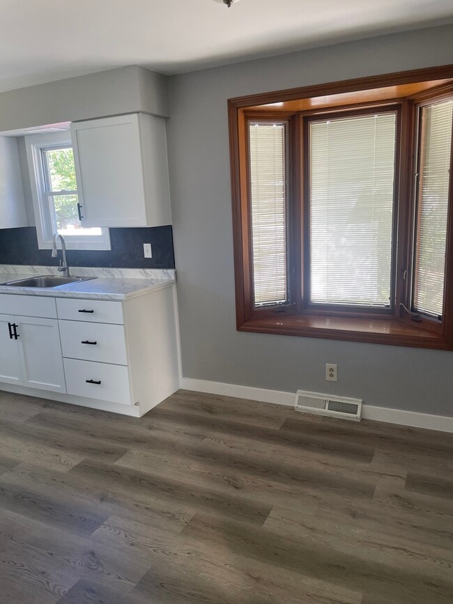 2850 Northglen Dr, Westlake, OH 44145 - photo 5