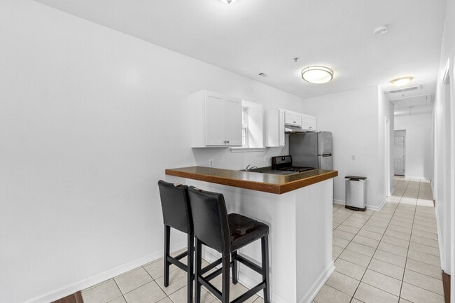 4813 Calvert Rd, College Park, MD 20740 - photo 6