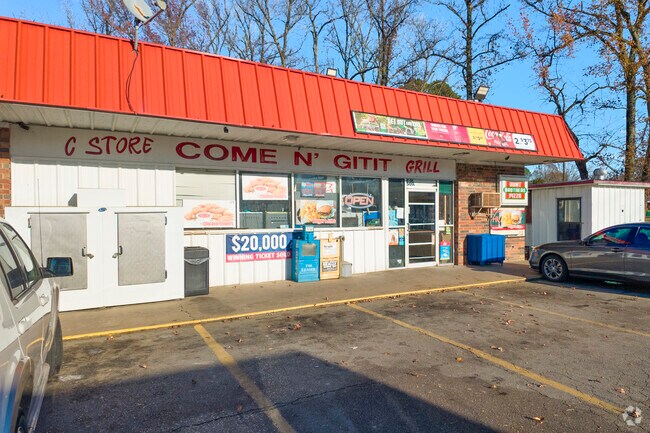 Gibson area residents can count on a hot fresh meal at the Come N Git It Grill.