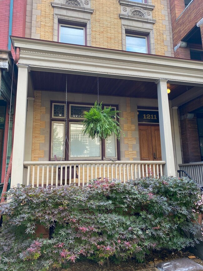 1211 Buena Vista St Unit 3, Pittsburgh, PA 15212