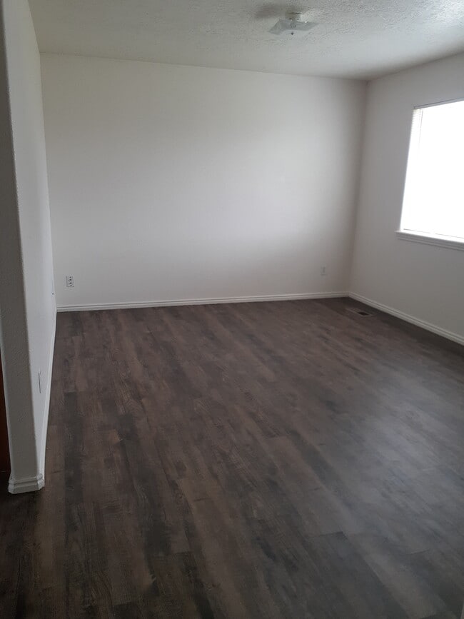 4616 N Tumbleweed Dr, Cedar City, UT 84721 - photo 5