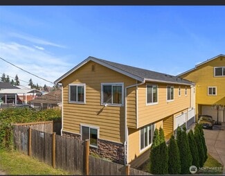 3128 Broadway Unit C, Everett, WA 98201