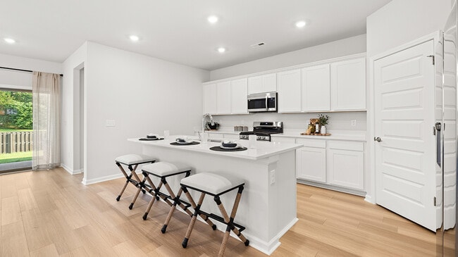 238 Granby Ln, Huntsville, AL 35811 - photo 3