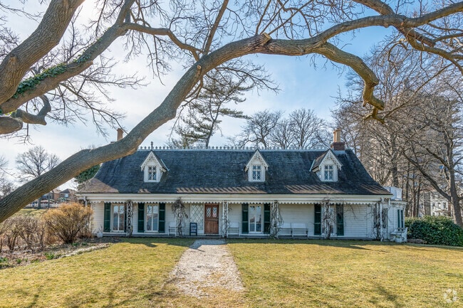 Found on the northeast side of Staten Island  the neighborhood of Stapleton has a rich past.