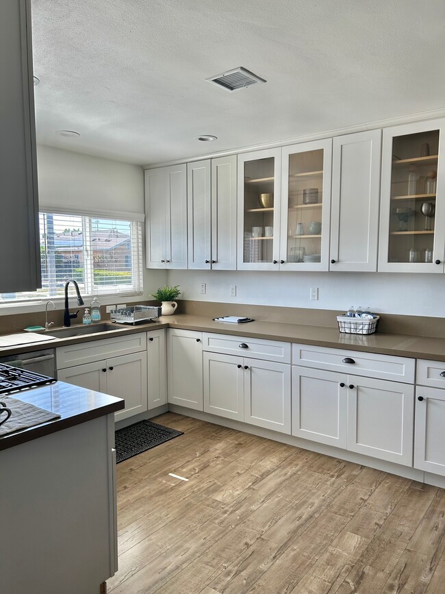 15212 Chanera Ave, Gardena, CA 90249