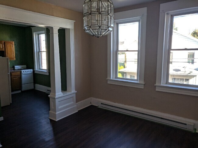 55 E Columbus Ave, Pittston, PA 18640 - photo 7