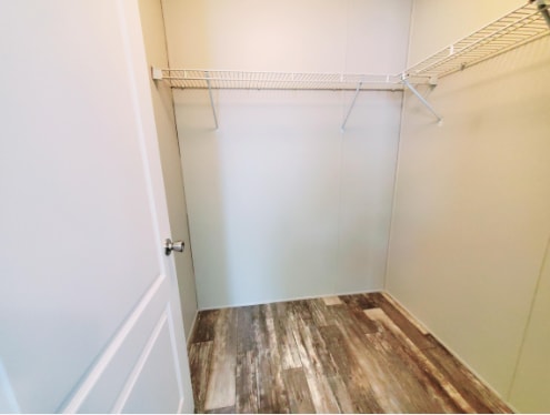 9491 Lighthouse Dr, Fair Haven, MI 48023 - photo 4