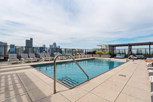 823 N Clark St unit ID1029588P, Chicago, IL 60610 - photo 4