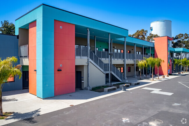 A modern newer building stands at Darnall Charter School.