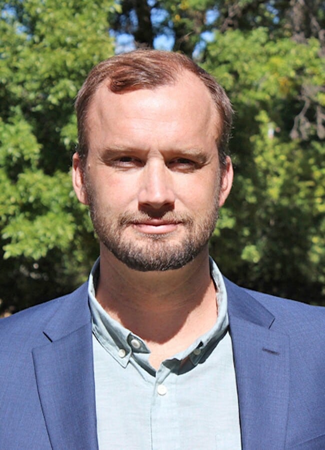 Agent Photo