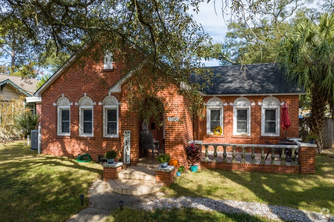 Traditional brick homes with archways are a common sight in Beulah.