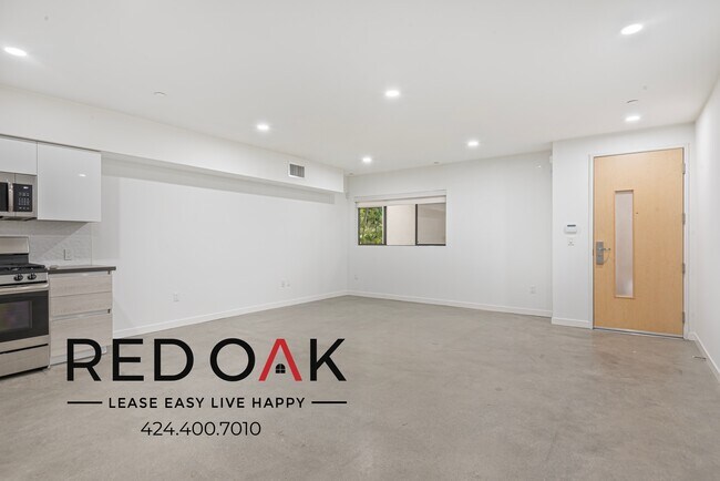 2409 Griffith Park Blvd unit 202, Los Angeles, CA 90039 - photo 5
