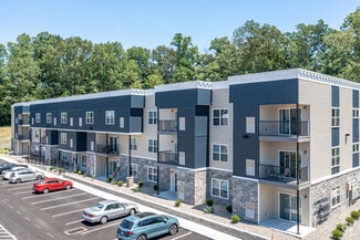 200 High Pointe Dr, Hummelstown, PA 17036