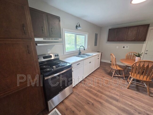 510 Mission Ridge Rd, Rossville, GA 30741 - photo 4