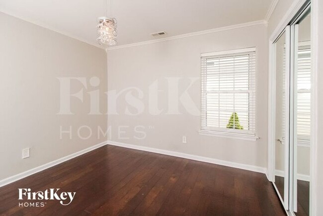 749 Spinning Wheel Point, High Point, NC 27265 - photo 5