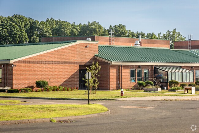 West Springfield Middle School is located in MA.
