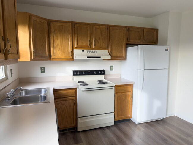 2146 Walnut St, Lebanon, PA 17042 - photo 7