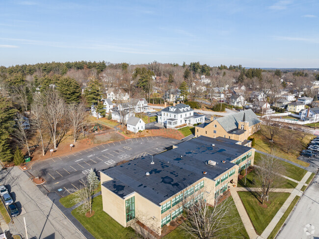 Saint Christopher Academy in Nashua, NH is a Roman Catholic School serving grades K-8.