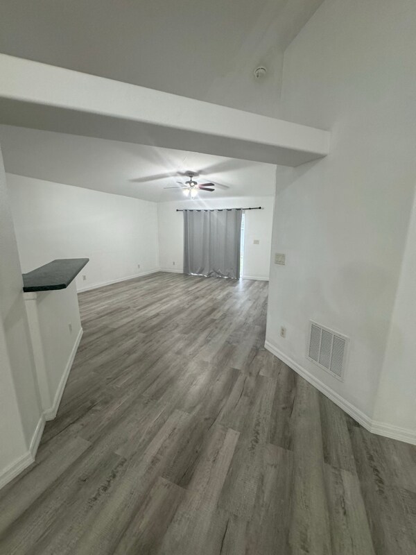 833 Greenleaf Cir, Vero Beach, FL 32960 - photo 5