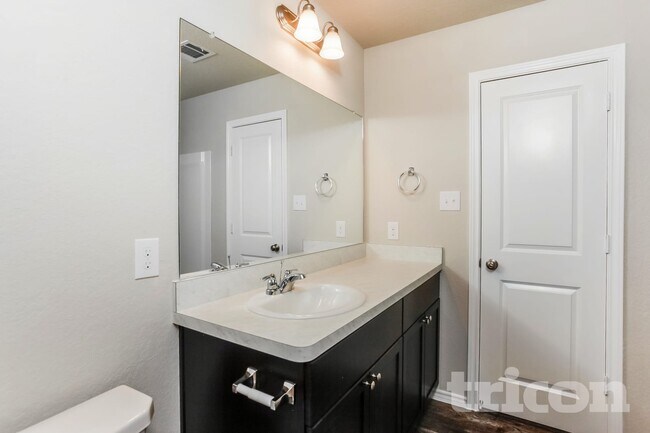 8434 Amistad Cove, Converse, TX 78109 - photo 6