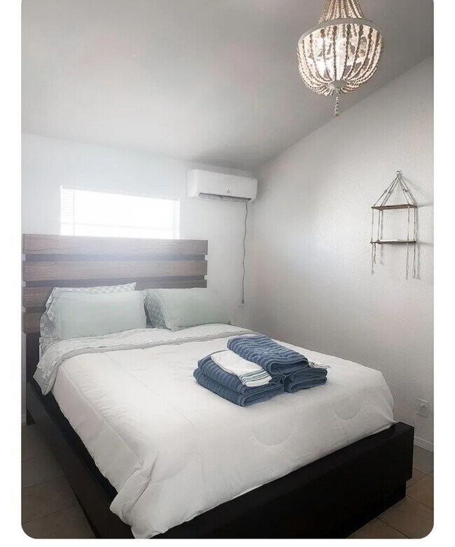 109 E Venus Ln unit 2, South Padre Island, TX 78597 - photo 4