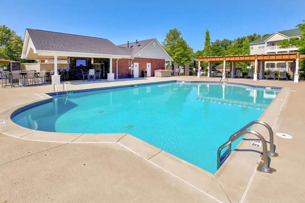 Charleston Pines, Florence, KY 41042 - photo 2