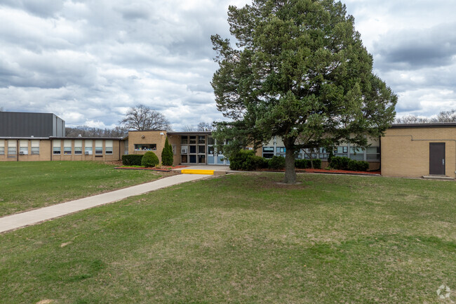 Henry S. Evans Elementary School Public Elementary School.