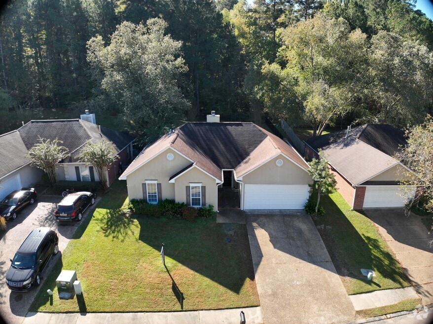 274 Azalea Ct, Brandon, MS 39047 - photo 2