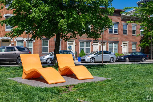 Hawthorne Park has outdoor seating for residents who want to bask in the sun.