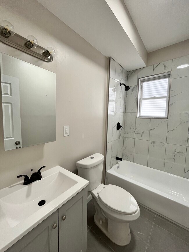 97 Wilkinson Ave unit 1R, Jersey City, NJ 07305 - photo 6