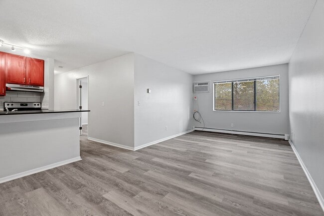 The Commons, Inver Grove Heights, MN 55076 - photo 4