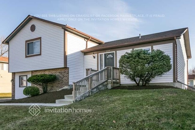 229 Pheasant Rd, Matteson, IL 60443 - photo 2