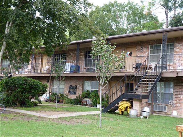 1719 6th Street Apartments, Rosenberg, TX 77471 - photo 6