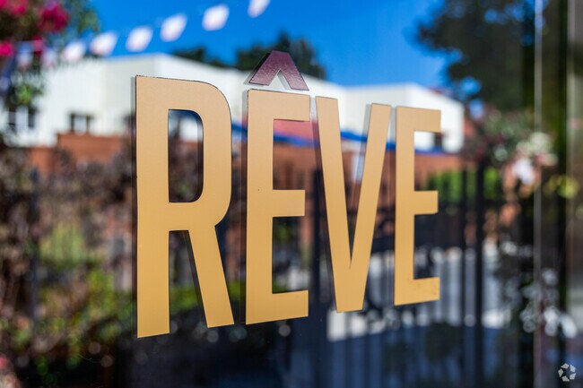 Reve Bistro is a classic, everyday neighborhood French bistro located in Lafayette.