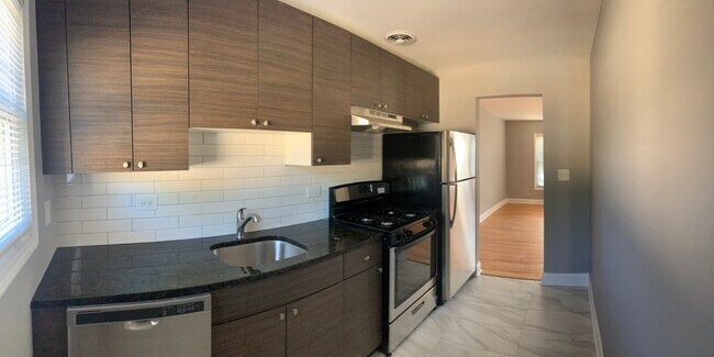 1149 Deerfield Rd unit A, Deerfield, IL 60015 - photo 6