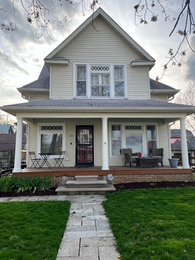 952 Tecumseh St, Indianapolis, IN 46201