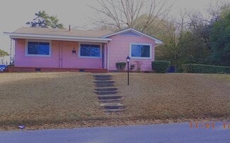 808 Wright St, Tuskegee, AL 36083