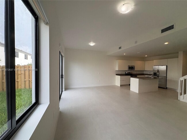 34530 SW 190th Ave, Homestead, FL 33034 - photo 3