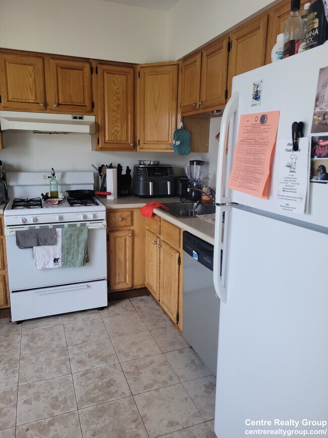 10 Morgan Place Unit 6, Newton, MA 02458