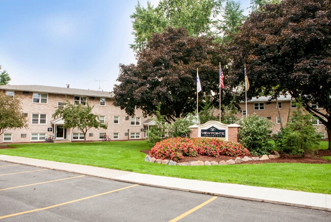 Viewpointe Apartment Homes, Valparaiso, IN 46383 - photo 2