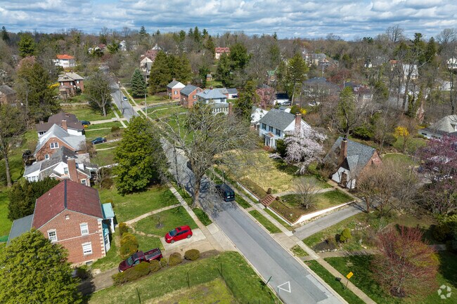 The neighborhood of Ten Hills is easily walkable, with most streets including sidewalks.