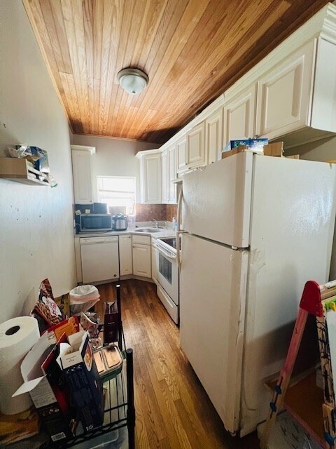 9 Rice St unit 3, Brookline, MA 02445 - photo 4