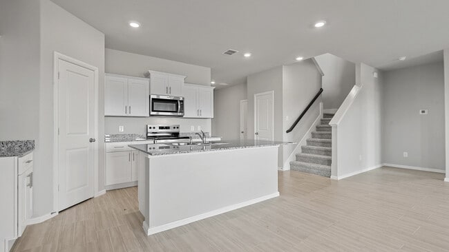 1000 Parkvista Dr unit 38608387, Cleburne, TX 76033 - photo 7